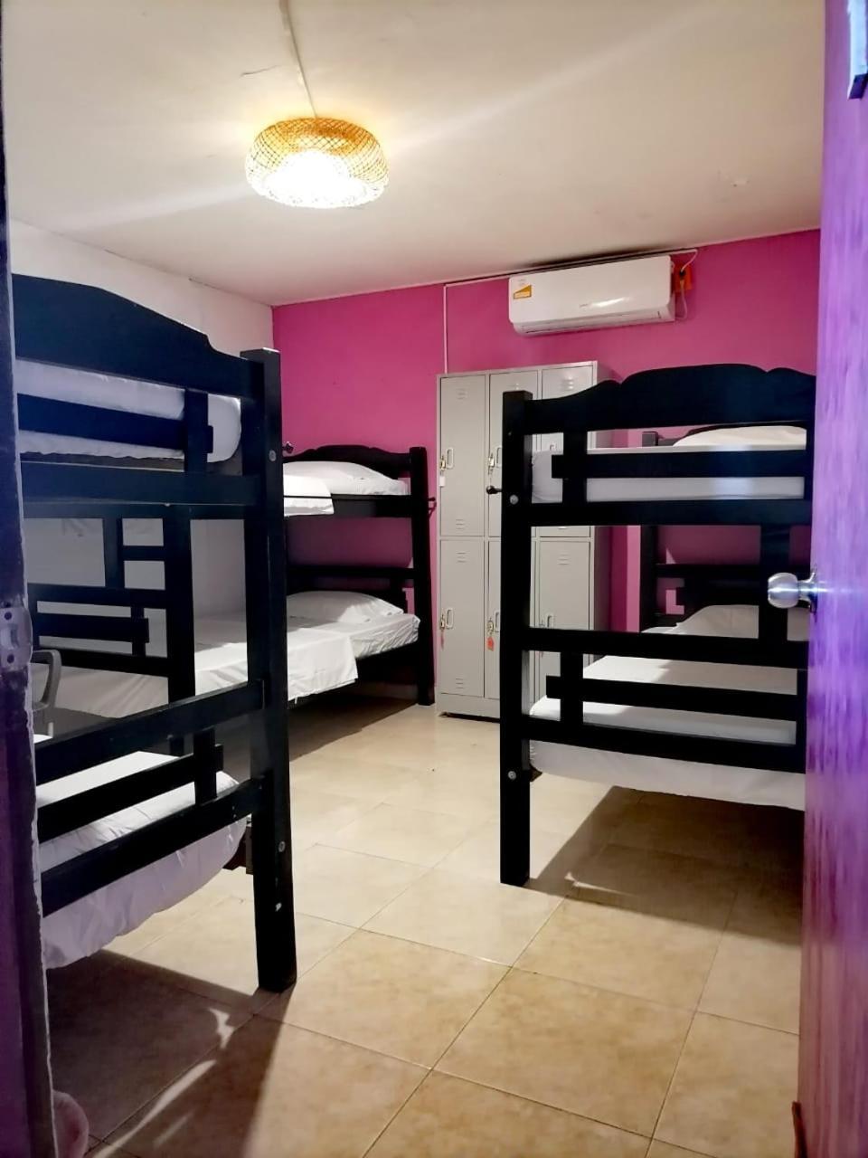 Hostel Shalom Adonai Kartagena Zewnętrze zdjęcie