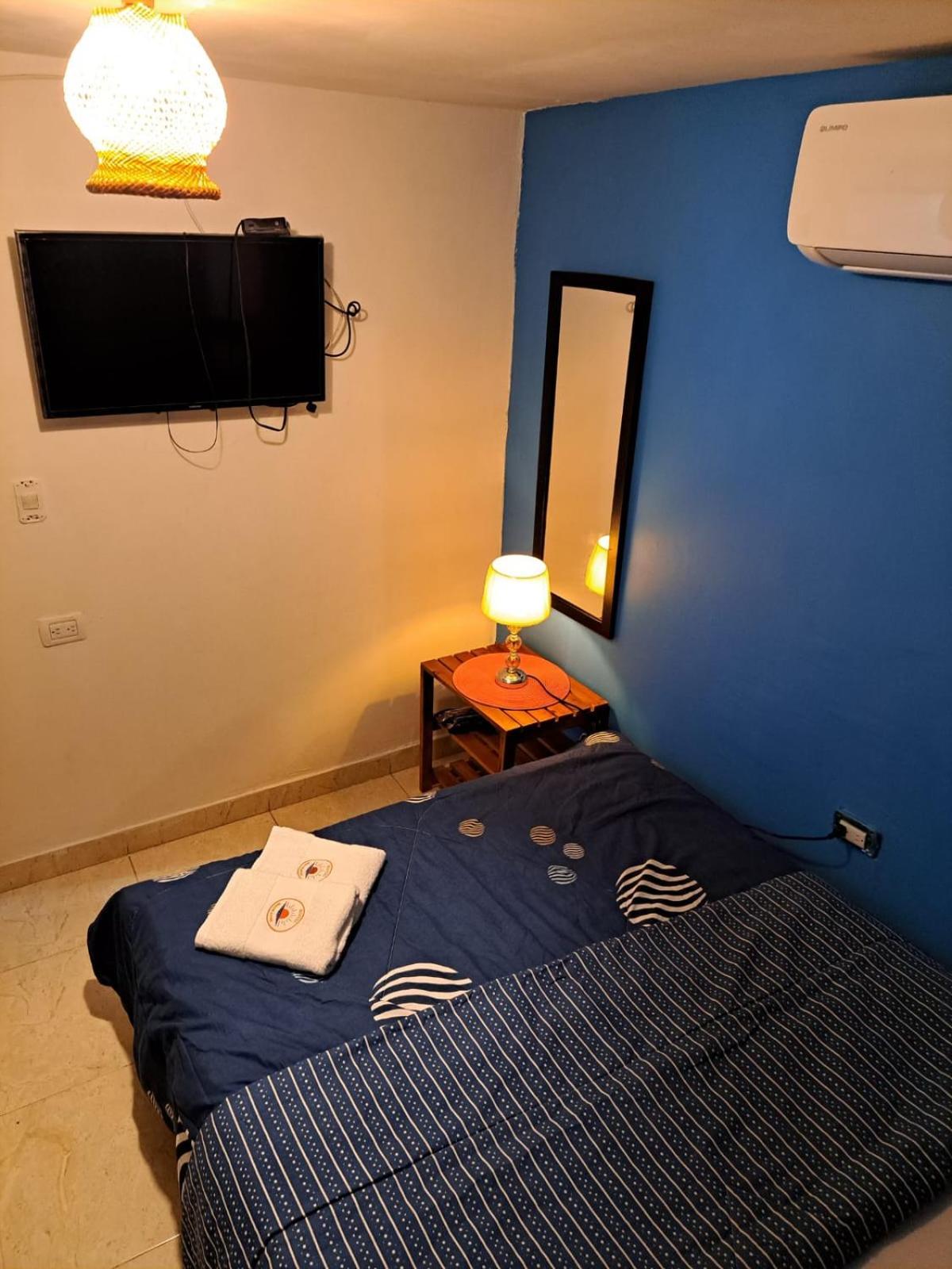 Hostel Shalom Adonai Kartagena Zewnętrze zdjęcie