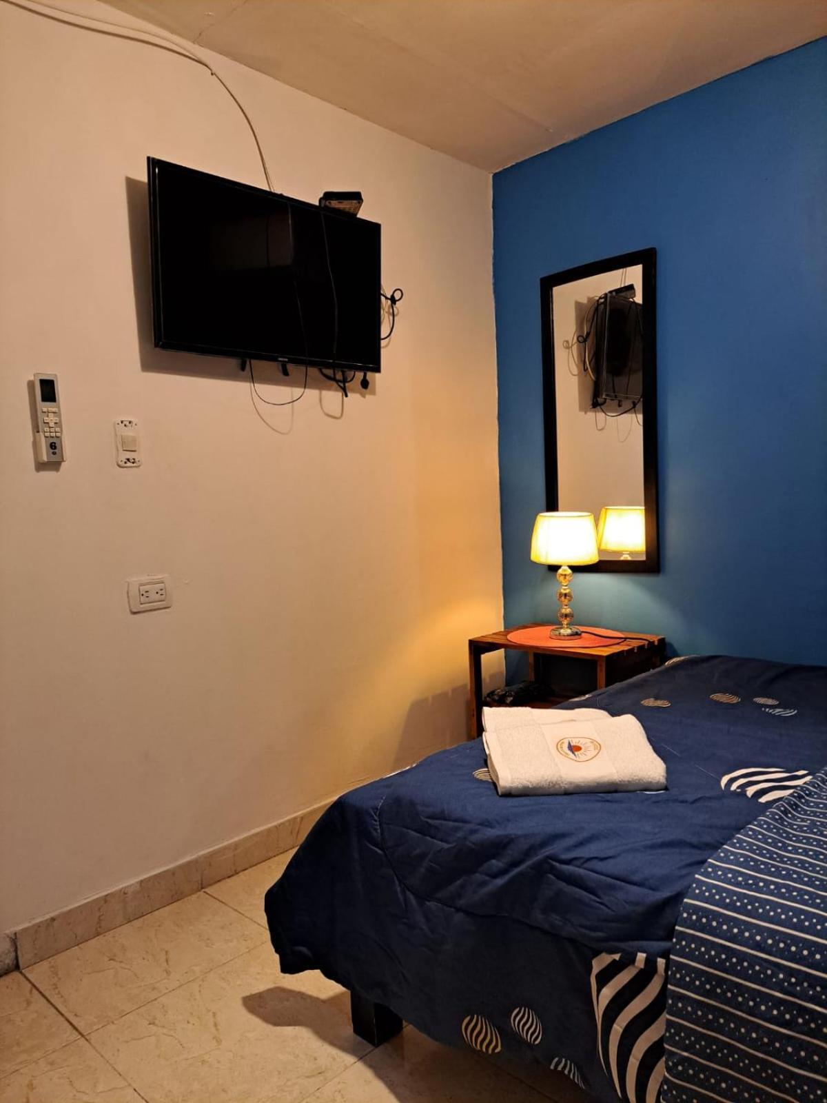 Hostel Shalom Adonai Kartagena Zewnętrze zdjęcie
